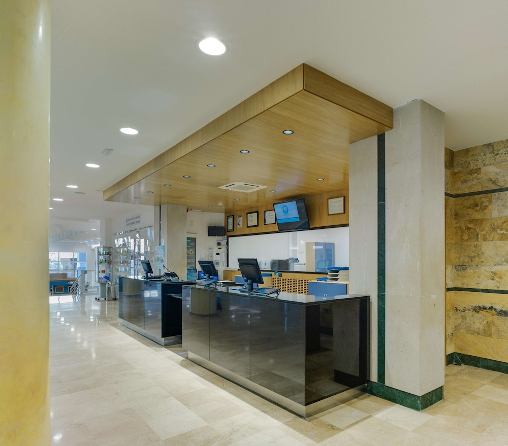 PLAYAS DE GUARDAMAR HOTEL 8/62