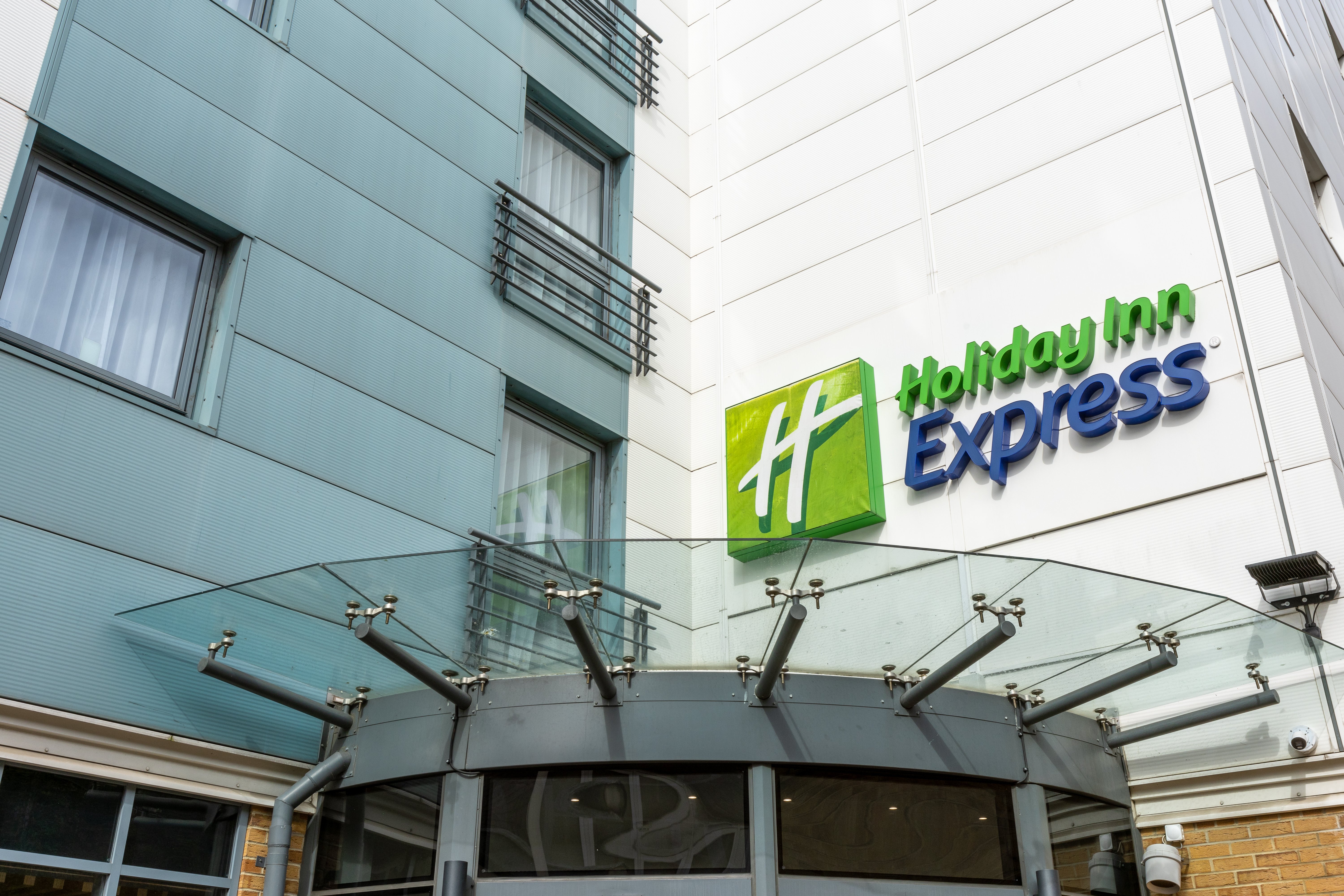HOLIDAY INN EXPRESS LONDON CROYDON in LONDON
