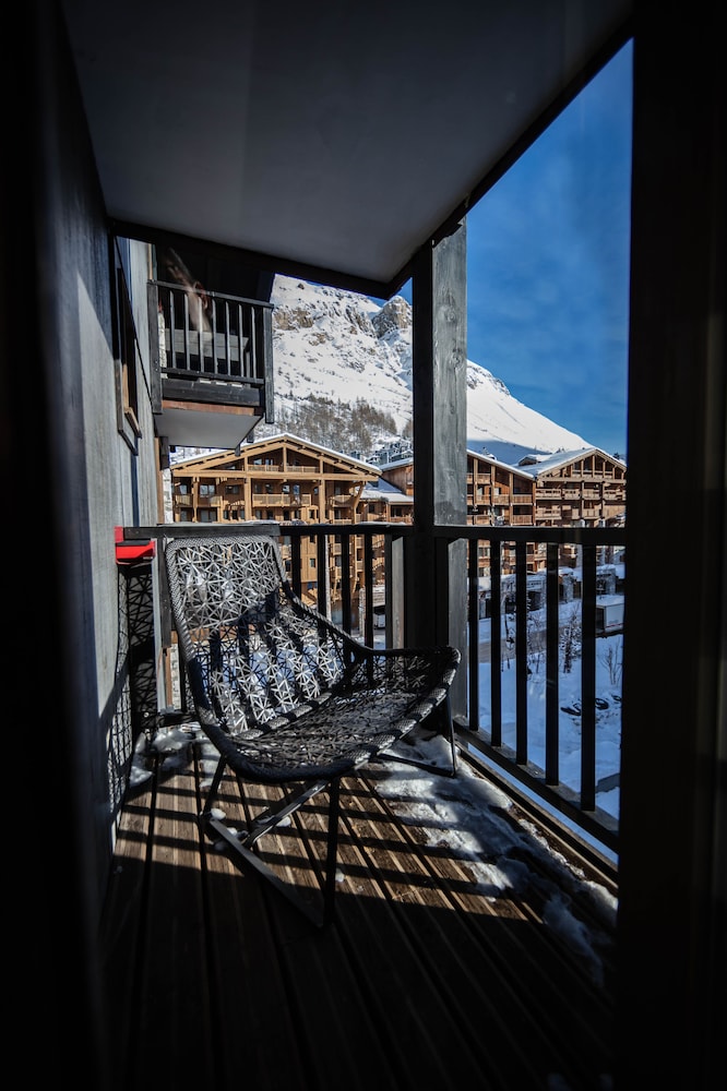 Avenue Lodge Hotel 7/50