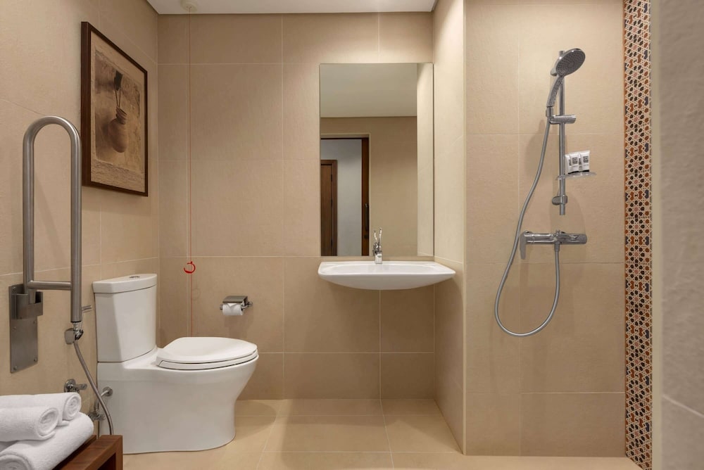 ibis Styles Dubai Gold District 47/50