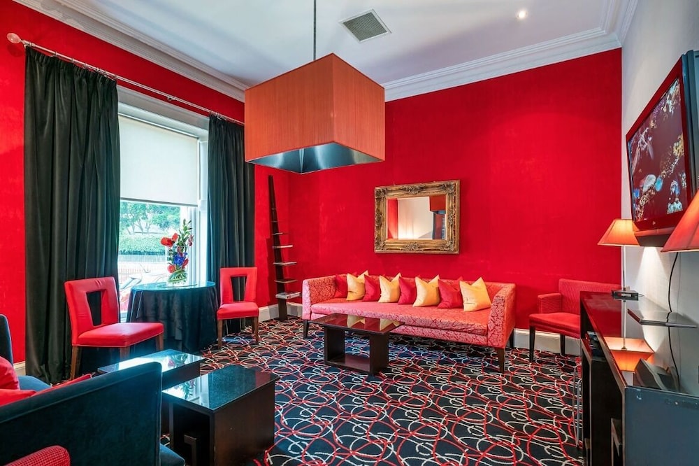 Rocpool Reserve Hotel 40/59