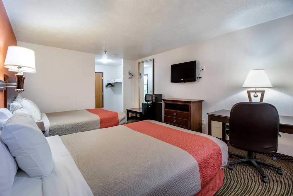 Motel6 Marion, IL 30/49