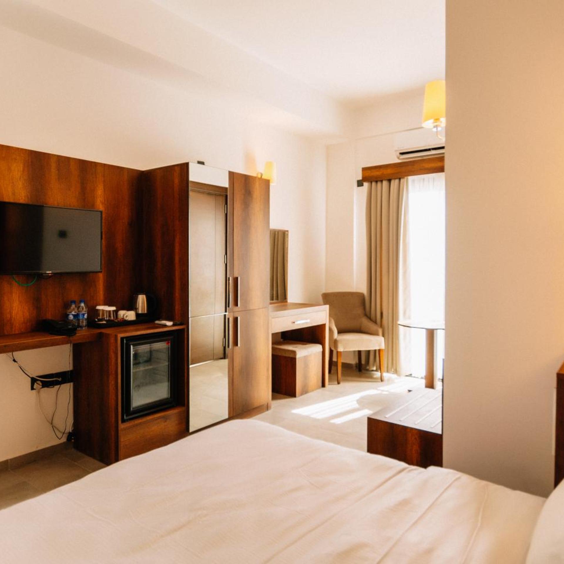 Cezars Airport Hotel 18/34