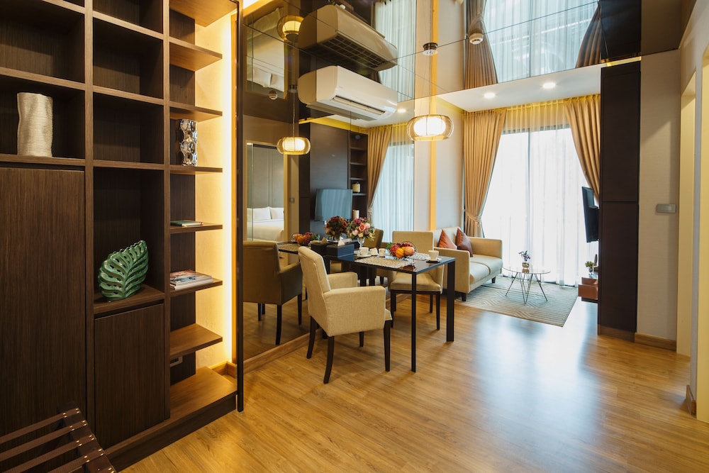 Parc Borough City Resort 62/74