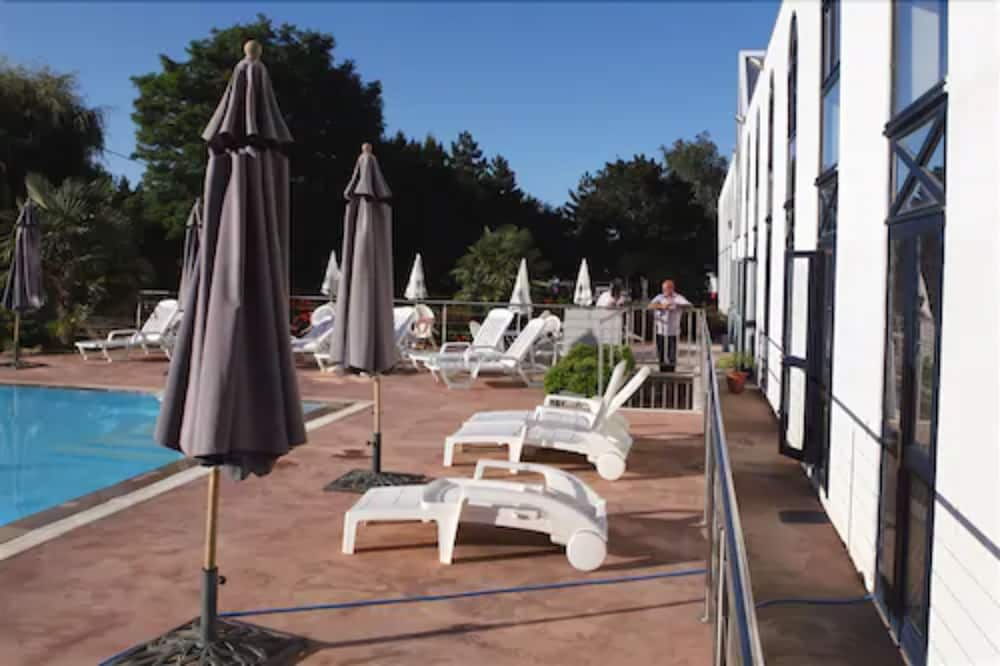 Agape Hotel Niort- Bessines 47/50