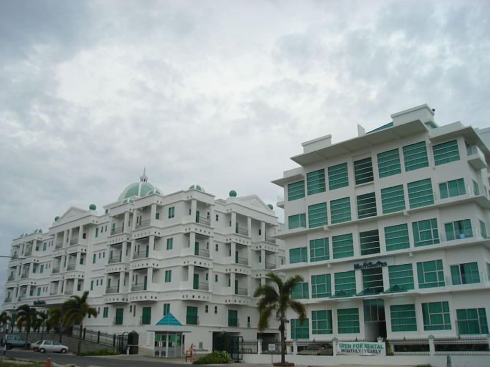 Mciti Suites 6/58