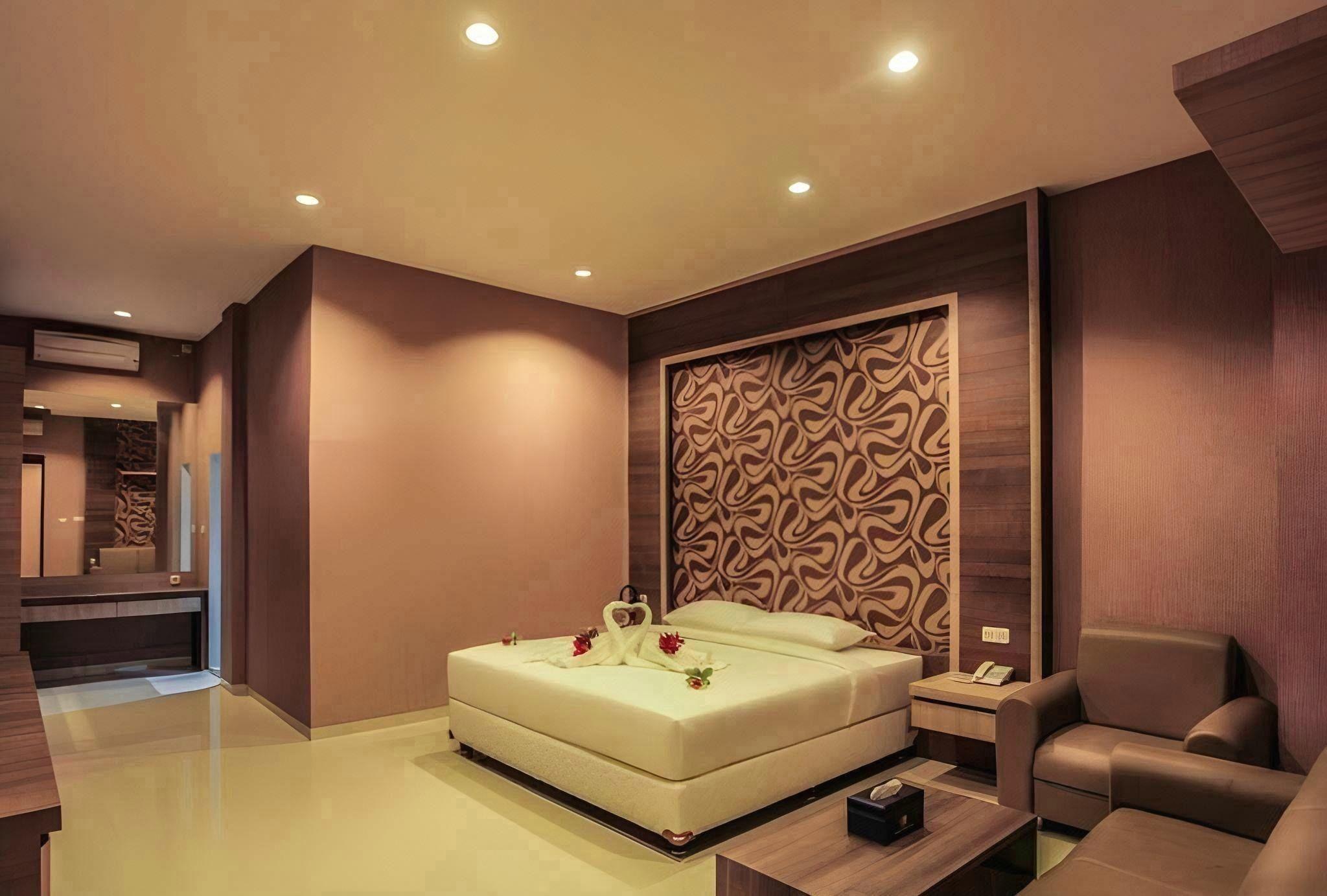 Alvina Hotel 13/35