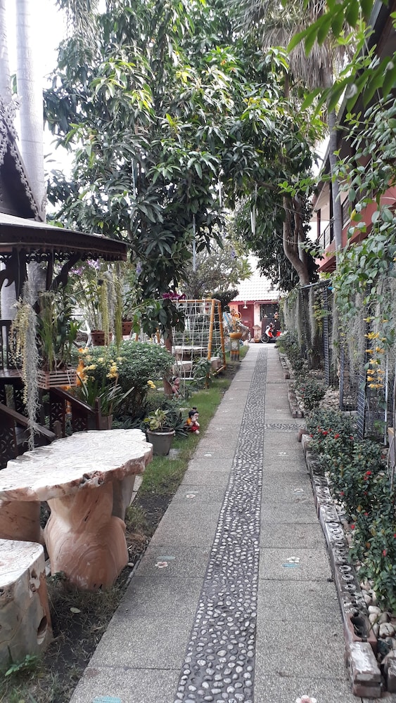 Noble Night Guesthouse Kanchanaburi 1/55