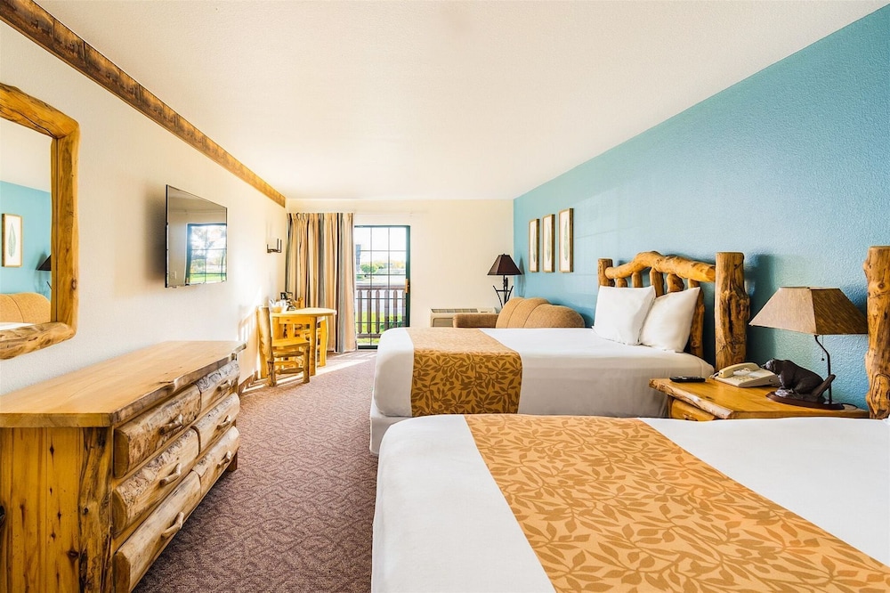 Grand Bear Resort at Starved Rock 22/57