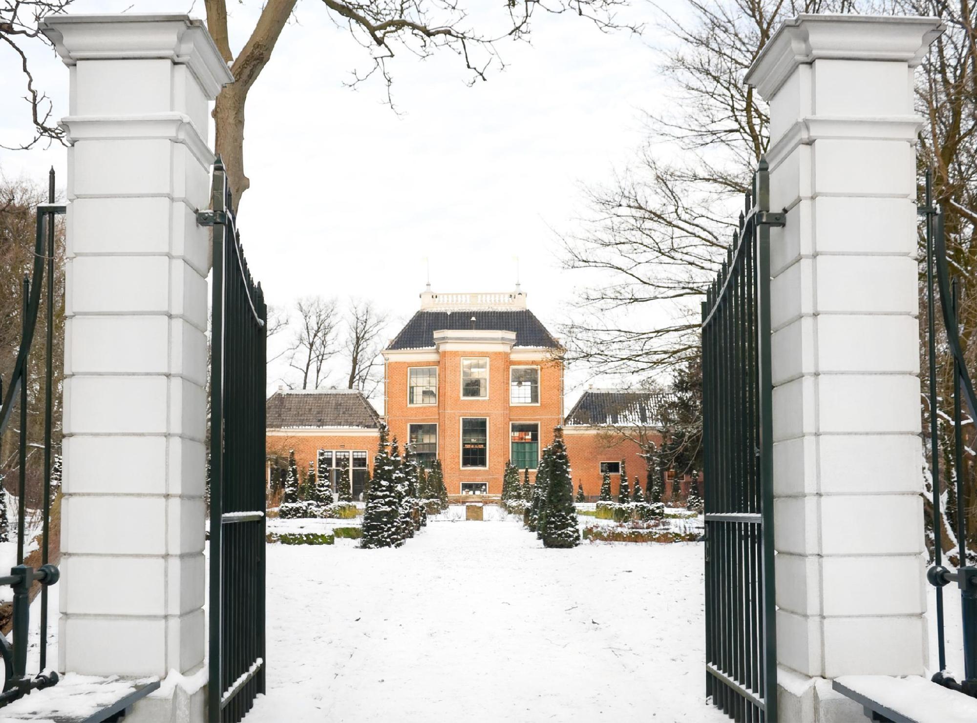 Rembrandtplein B&B 5/31