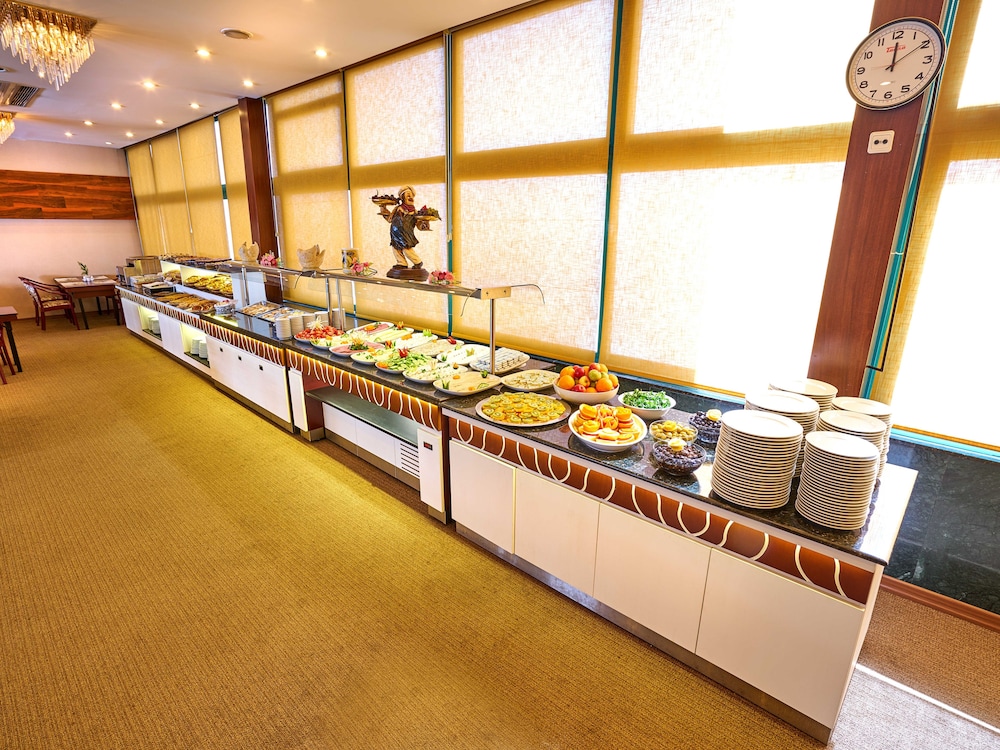Feronya Hotel 26/50