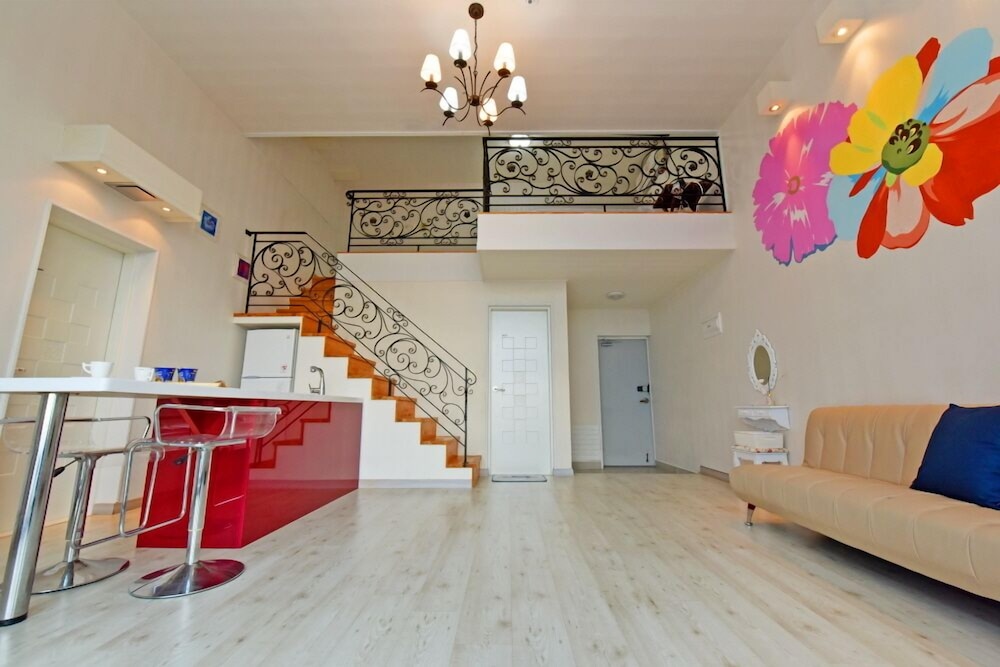 Namhae Bluemare Pension 8/50