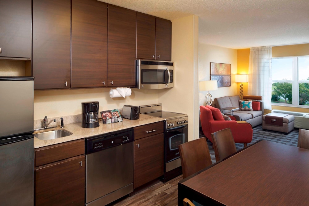Towneplace Suites By Marriott Jacksonville 24/28