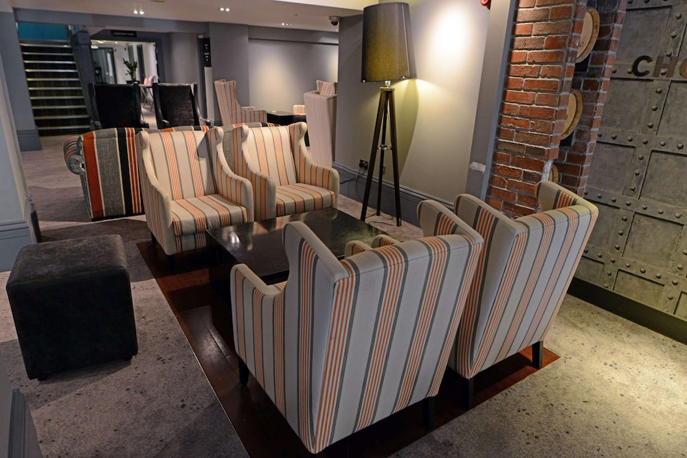 Village Hotel Manchester Cheadle 29/50