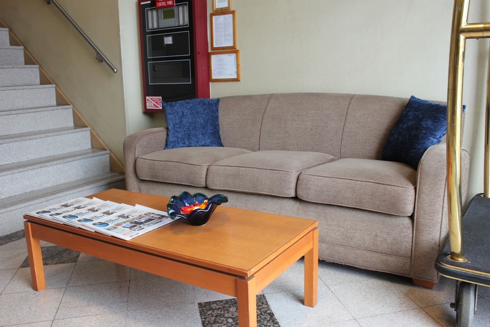 Comfort Inn Bellerose 25/46