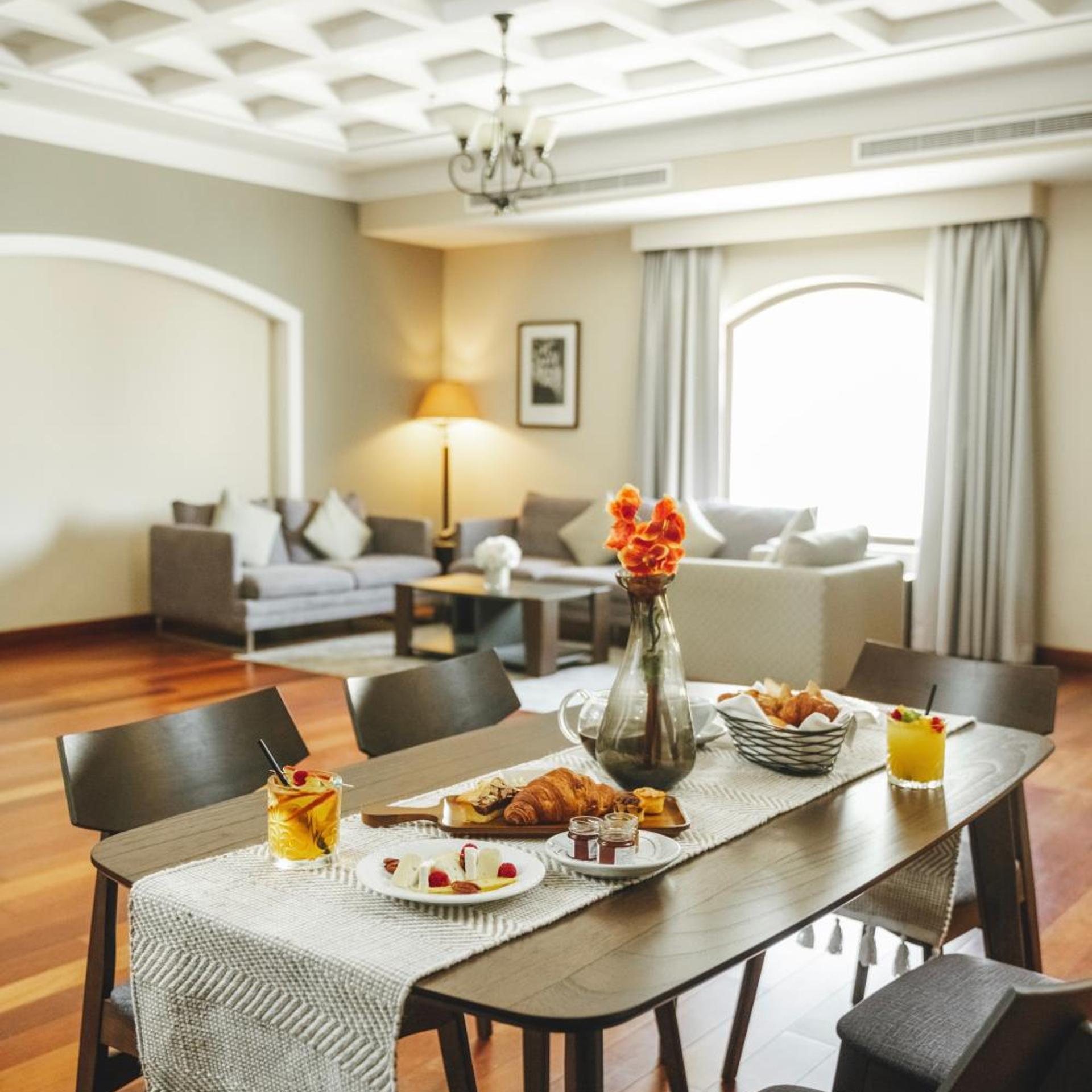 رواسي للأجنحة الفندقية(Rawasi Hotel Suites) 42/48