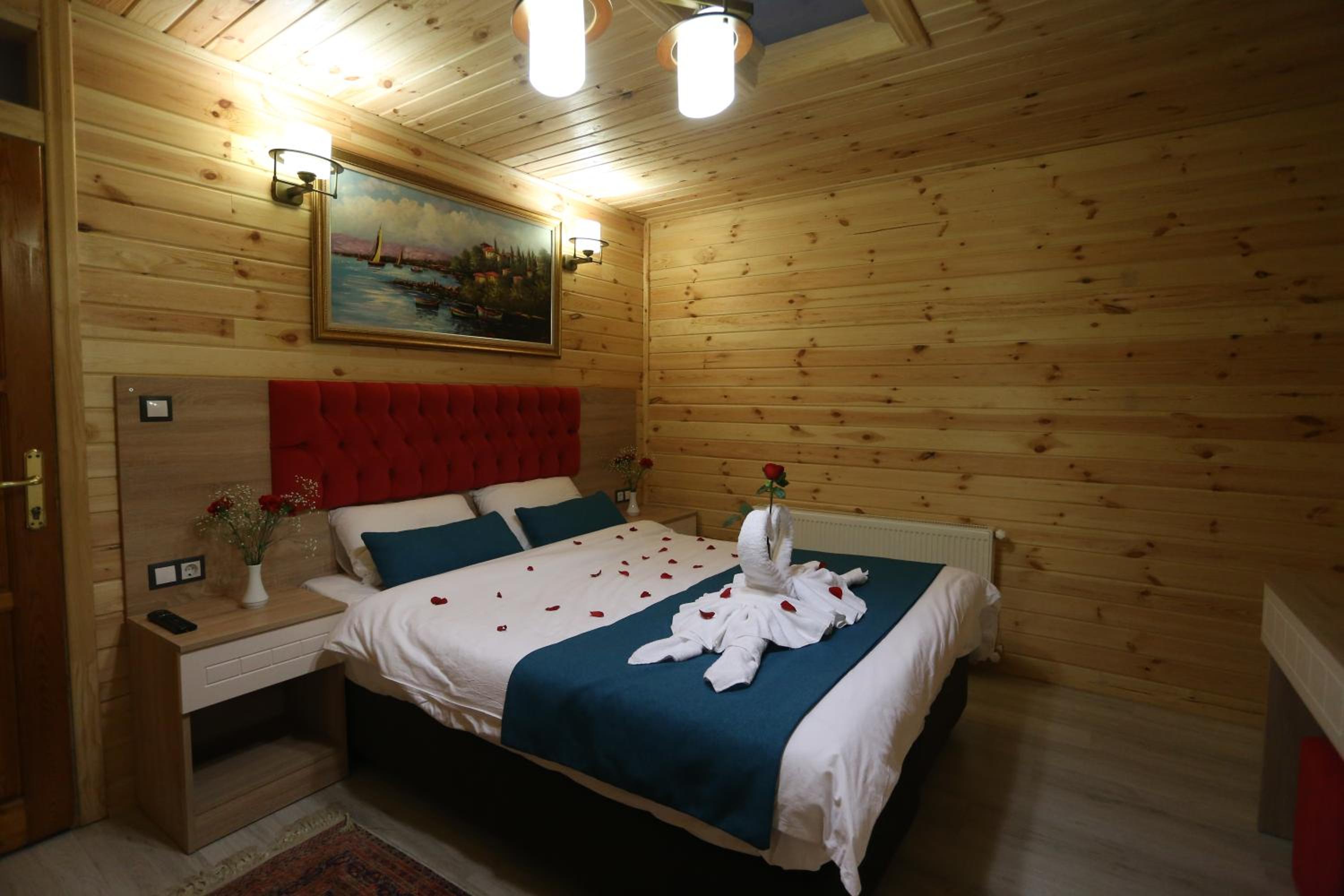 بنغل بإطلالة على البحيرة بـ3 غرف نوم، ENSAR HOTEL UZUNGOL 8/10