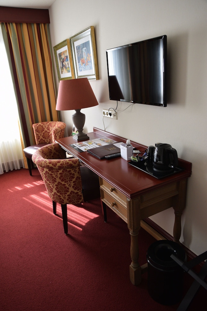 Golden Tulip West Ende 57/73
