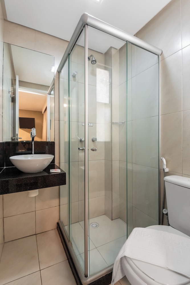 Novohotell Recife 66/66
