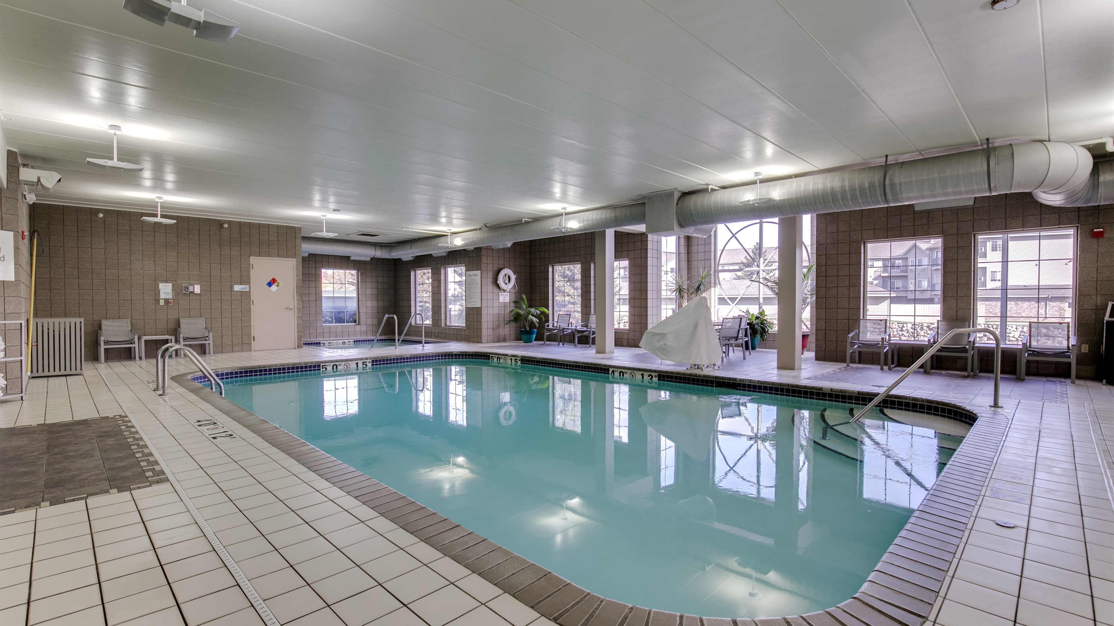 Holiday Inn Express Hotel And Suites St Cloud 42/72