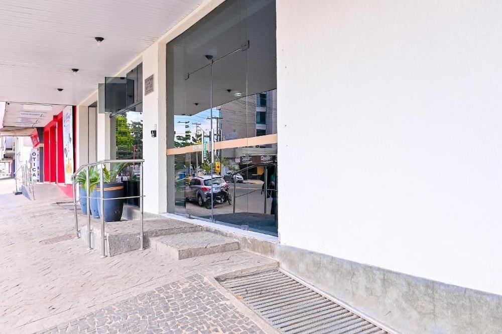 Oft Neves Hotel 31/37