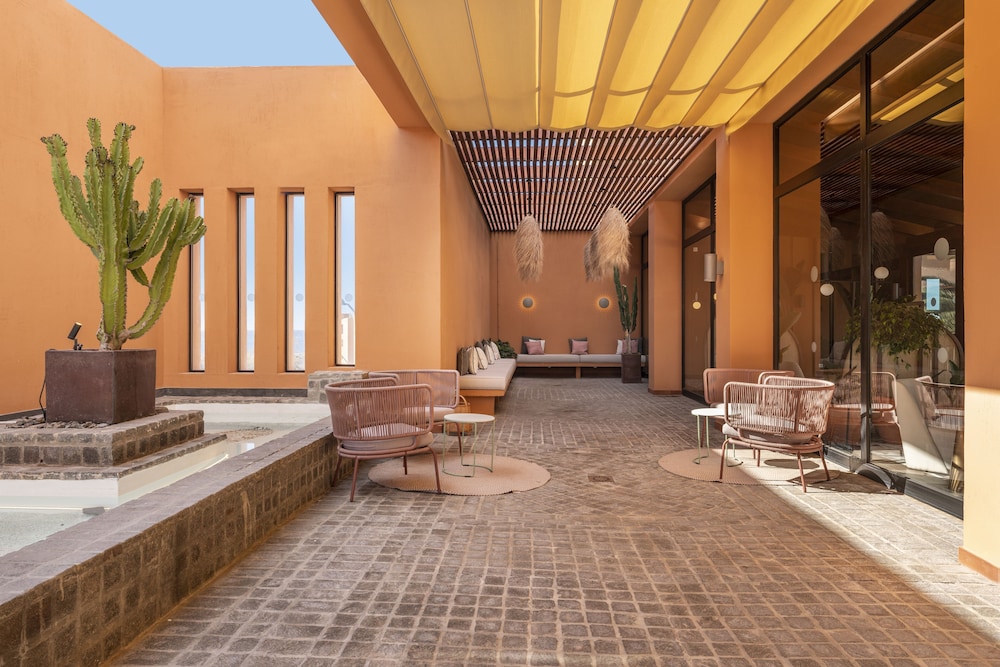 Barcelo Tenerife Royal Level 18/50