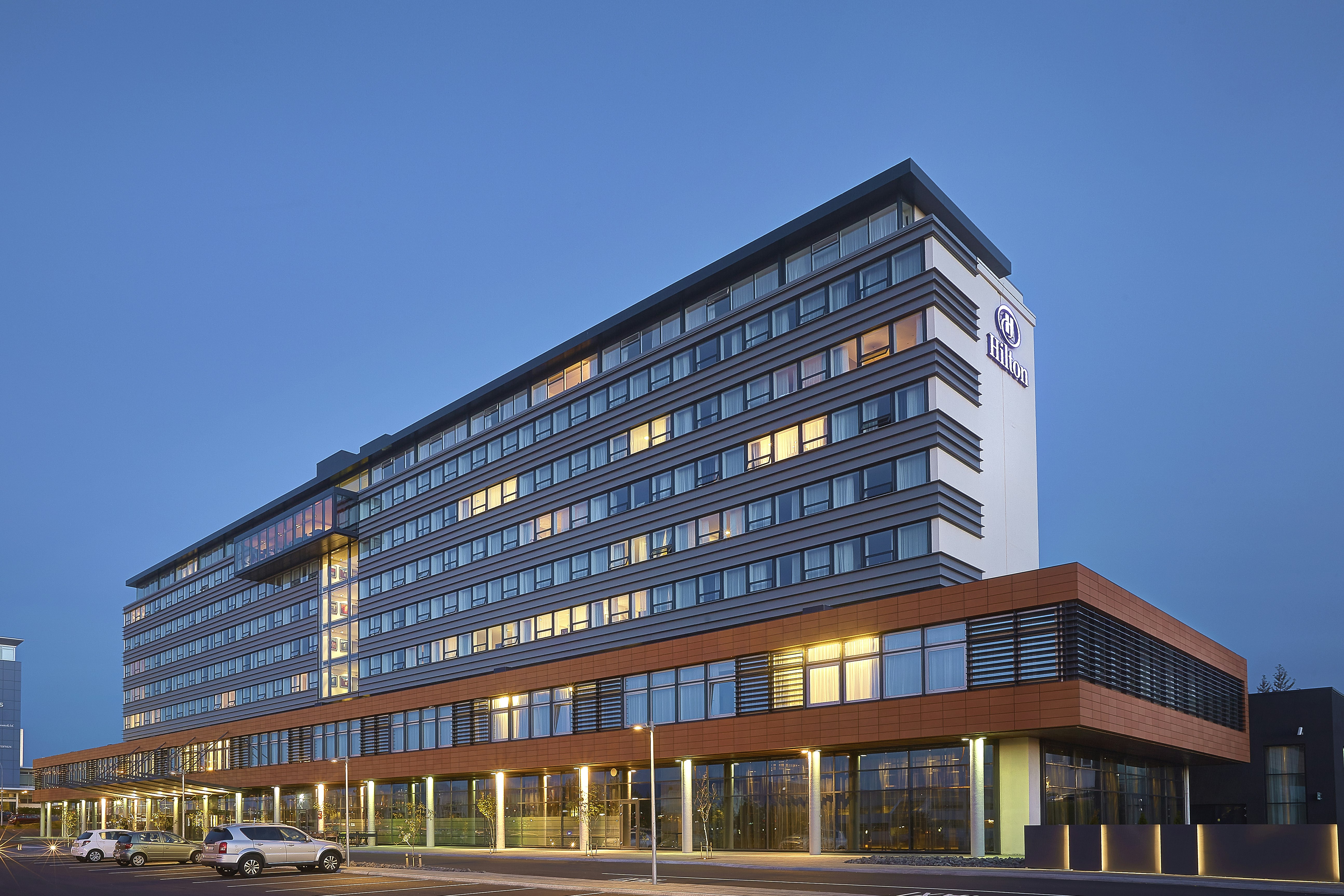 Hilton Reykjavik 2/89
