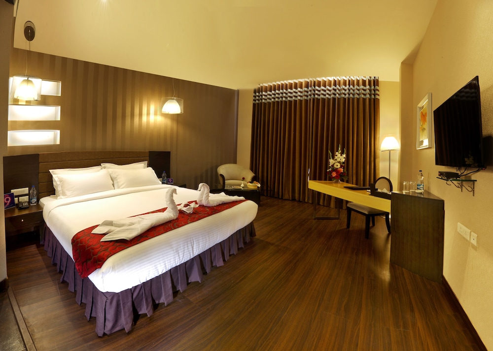Five Elements Hotels North Avenue Delhi 9/25