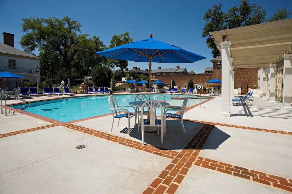 The Griffin Hotel - A Colonial Williamsburg Hotel 55/61