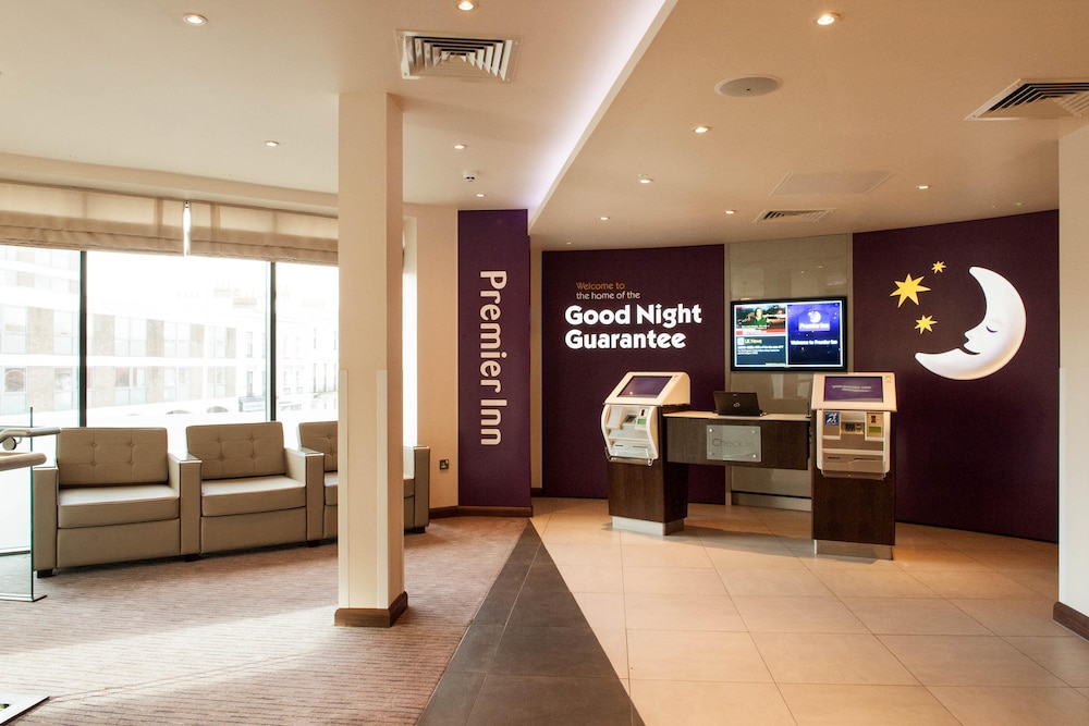 Premier Inn Canterbury City Centre 29/46