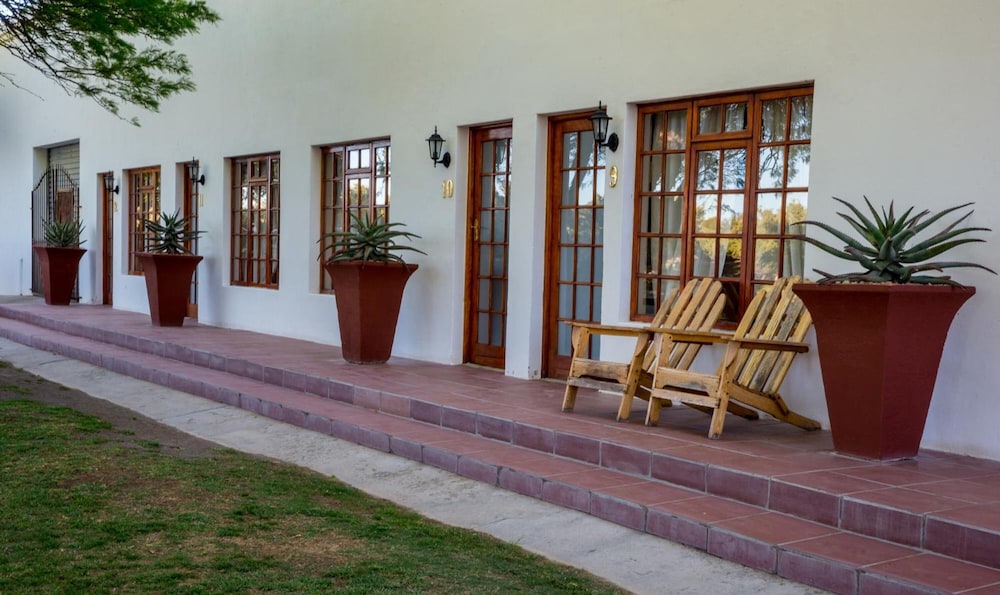 Olive Grove Guest Farm 40/50