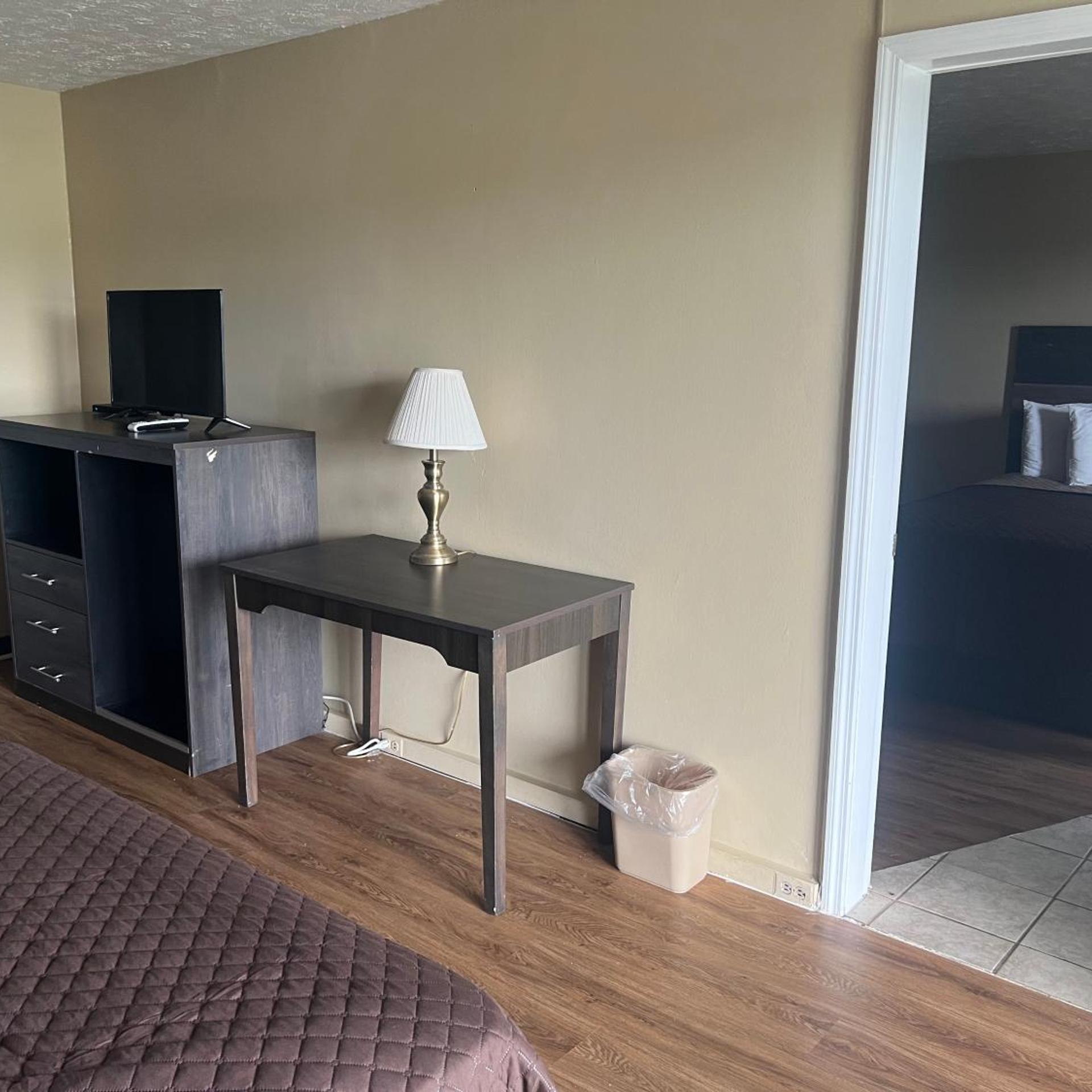 Towne Inn 34/50