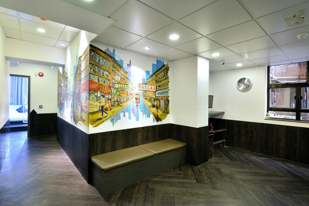 Atlas Guesthouse & Backpackers 6/50