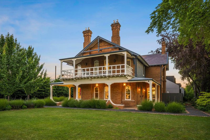 Yallungah Boutique Hotel in ORANGE