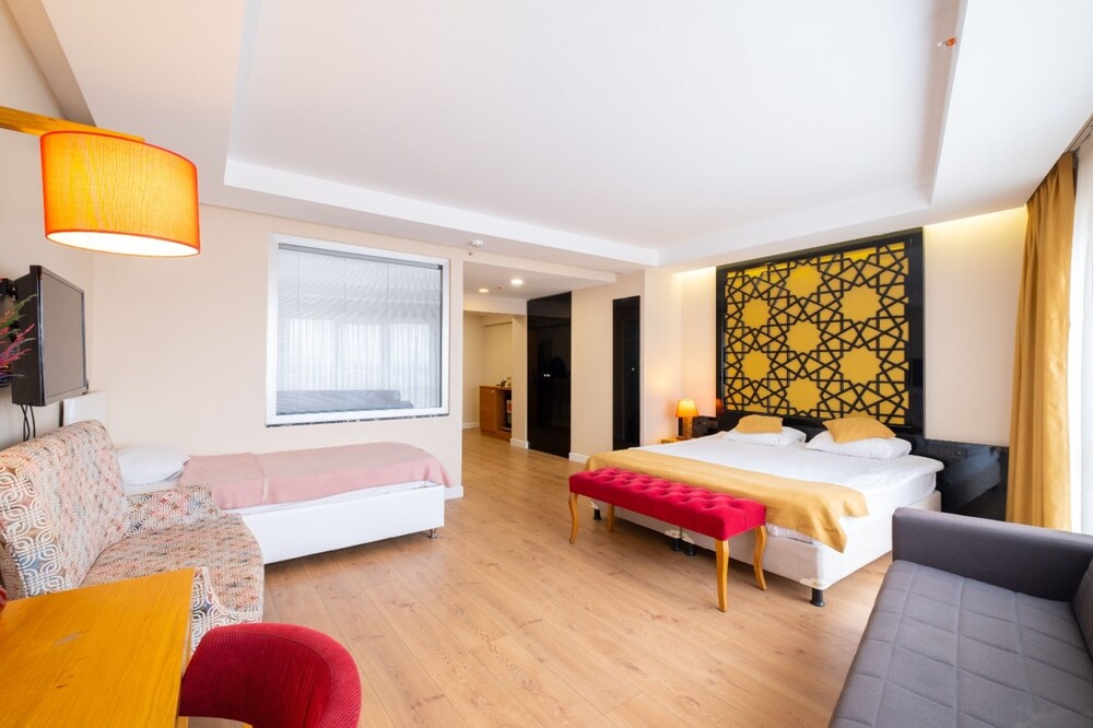 VVR Hotel 15/31