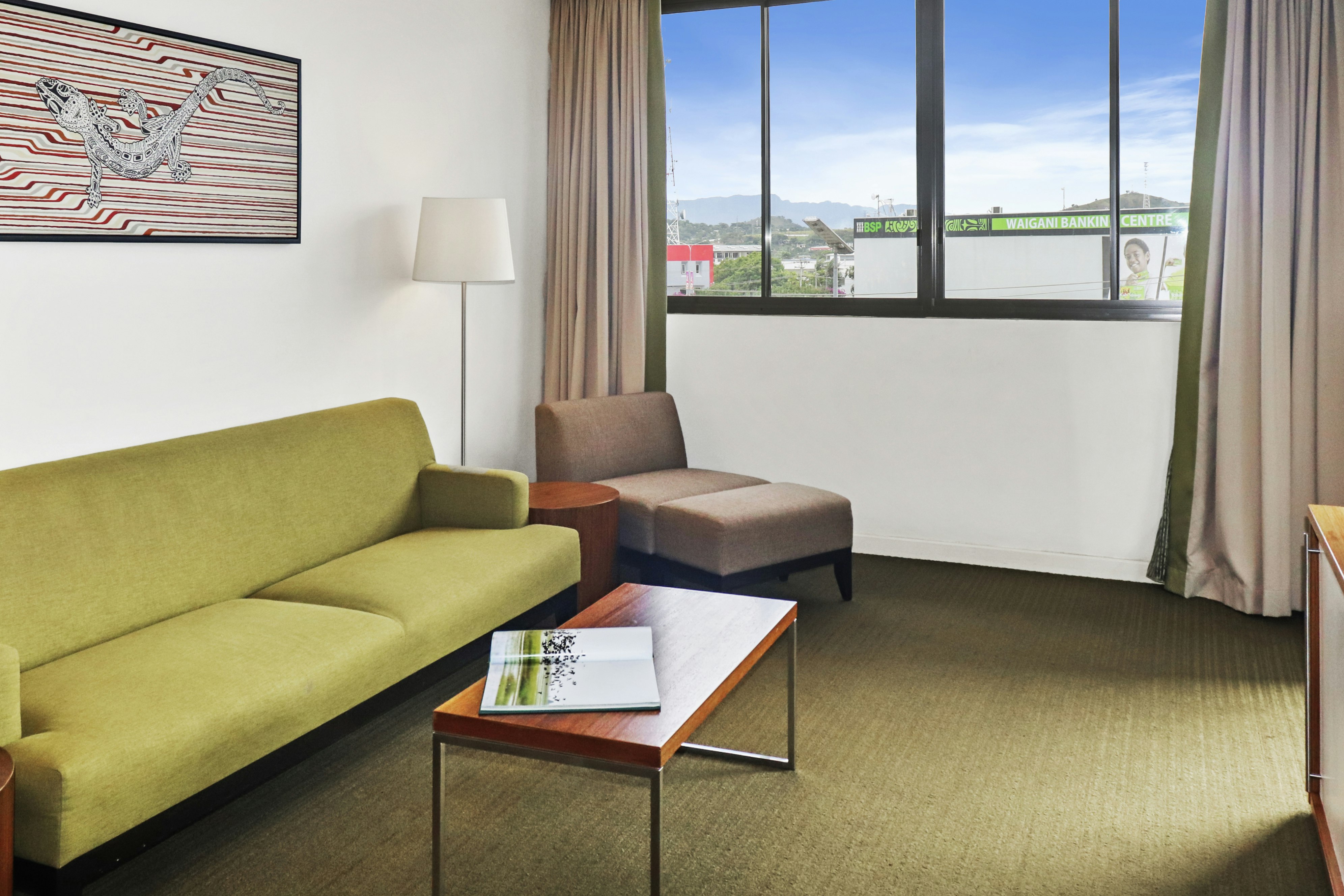 Holiday Inn Port Moresby 50/79