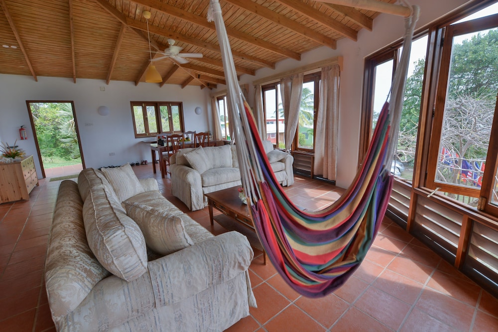 Cabier Ocean Lodge 25/50