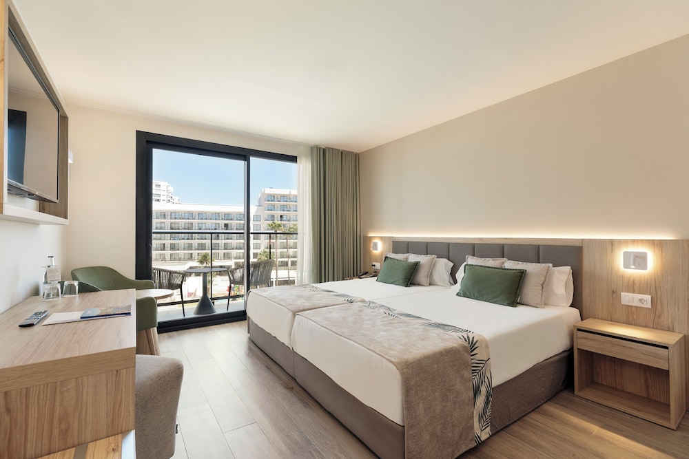 SUPERIOR, DOUBLE BED