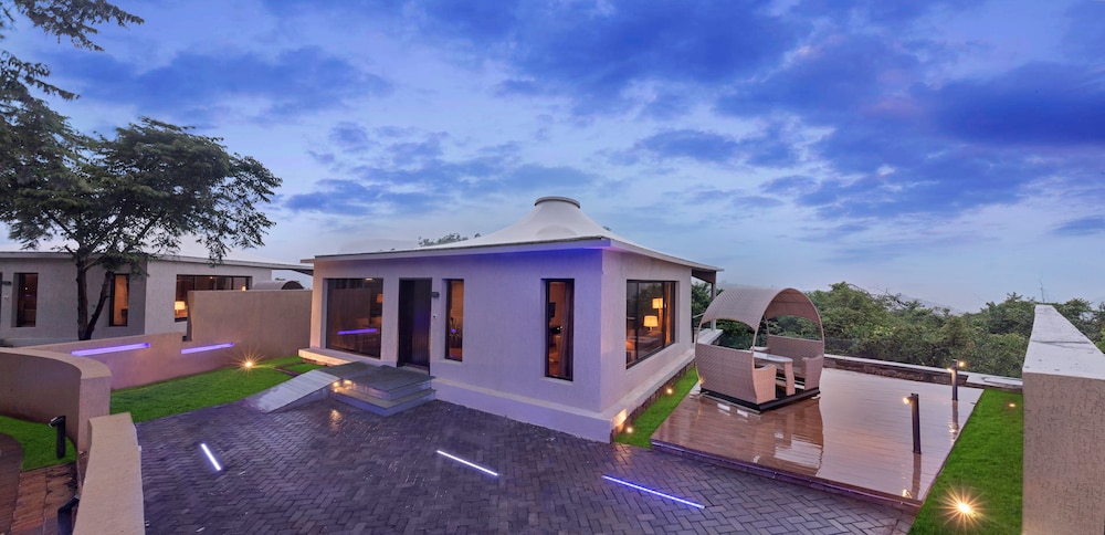 Aamby Valley City, Lonavala in AAMBY VALLEY CITY