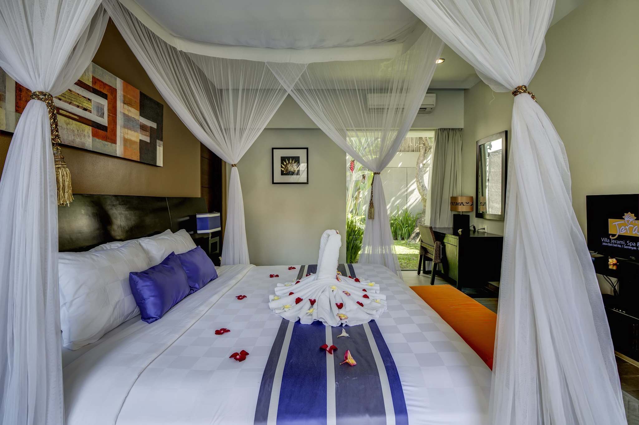 فيلا بإطلالة على المسبح، Villa Jerami And Spa 4/7