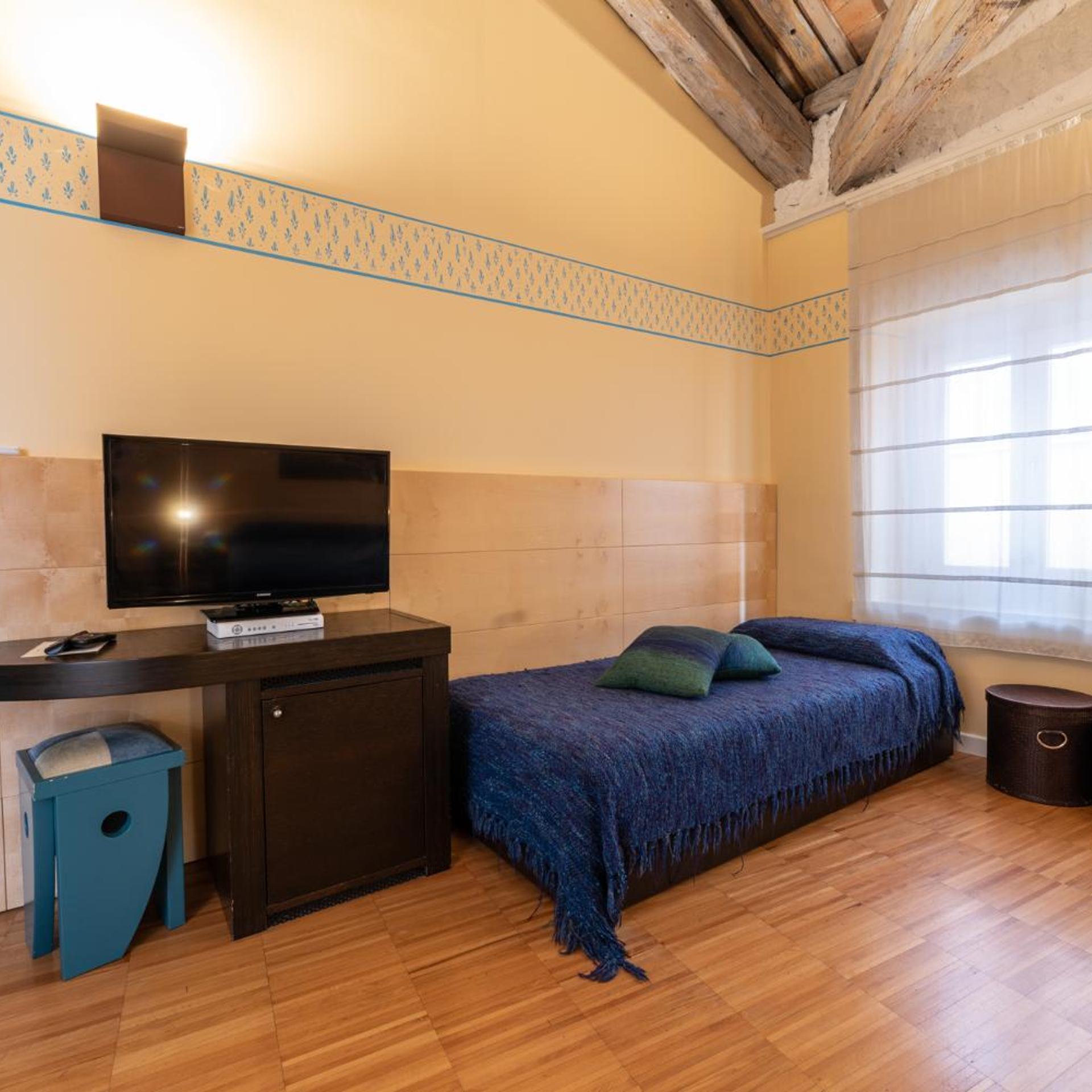 غرفة كومفورت ثلاثية، HOTEL SUITE INN 2/4
