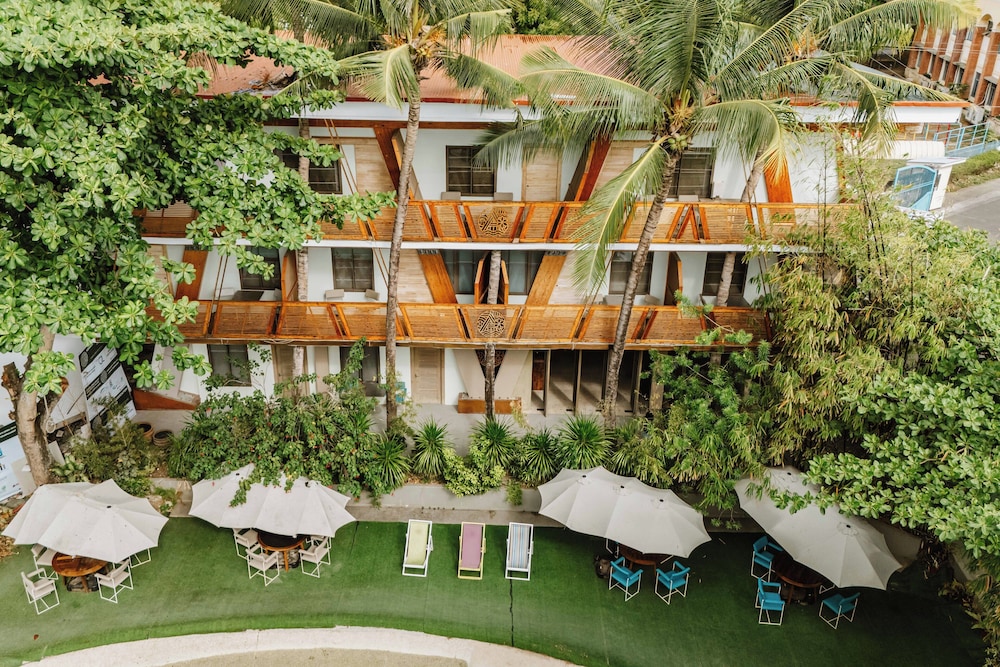 Asmara Urban Resort and Lifestyle Village Powered by ASTON in CEBU