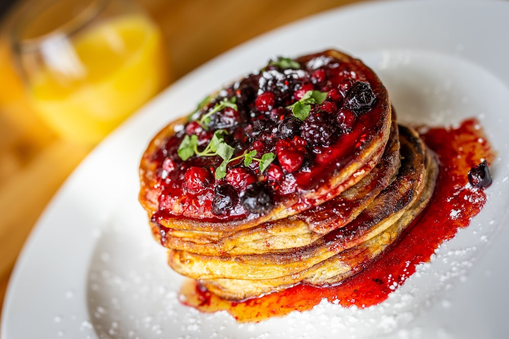 The Palm Court Hotel 25/50