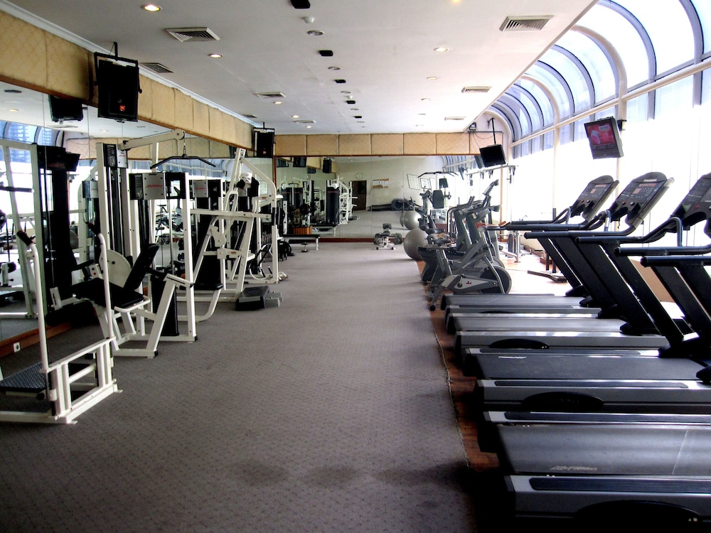 Grand Mercure Maha Cipta Medan Angkasa 38/69
