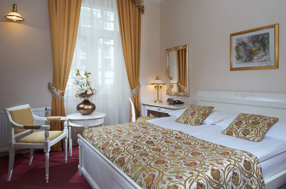 Alqush Downtown Hotel 13/56
