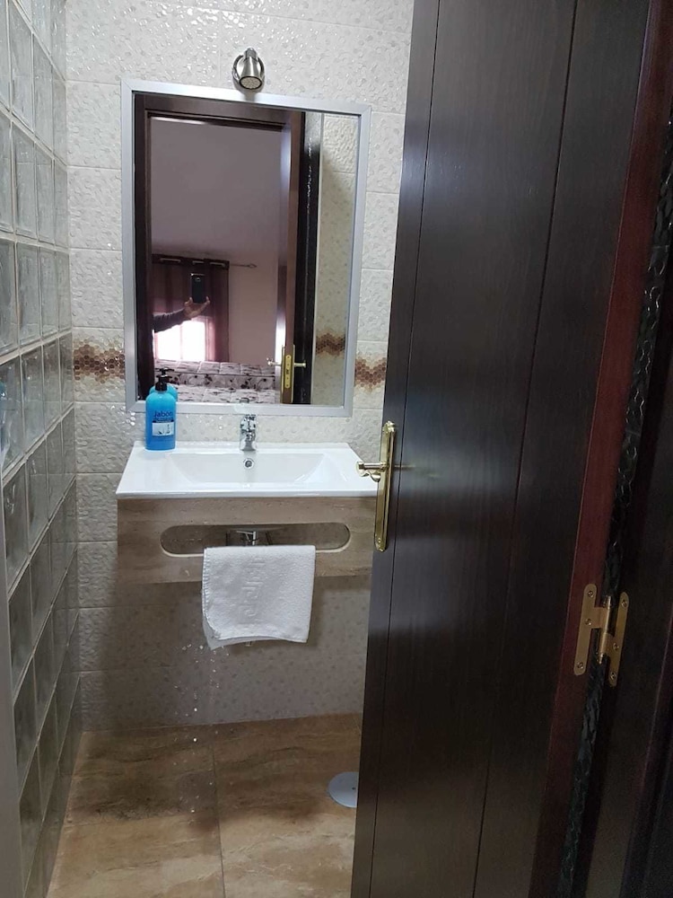 Hostal Malaga 2/50