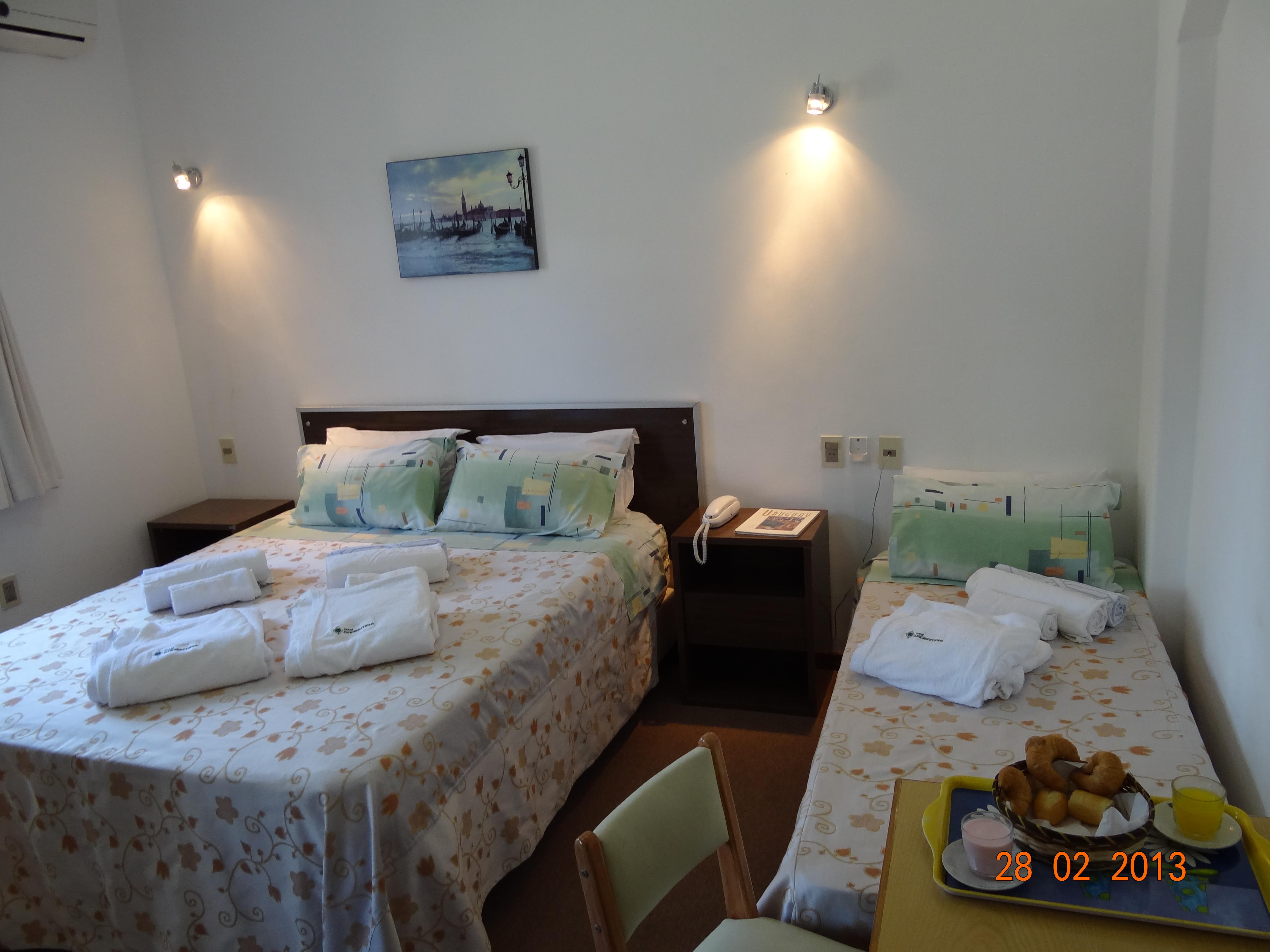 غرفة قياسية ثلاثية، Hotel Argentina 2/4