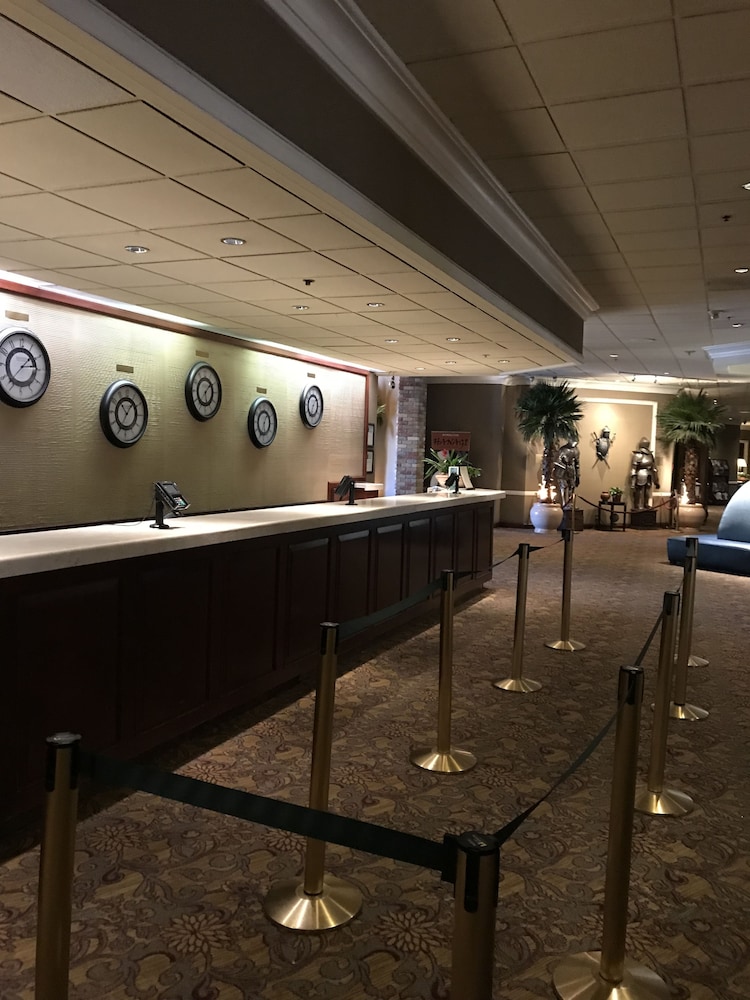 Lobby at Anaheim Majestic Garden Hotel, ANAHEIM - CA