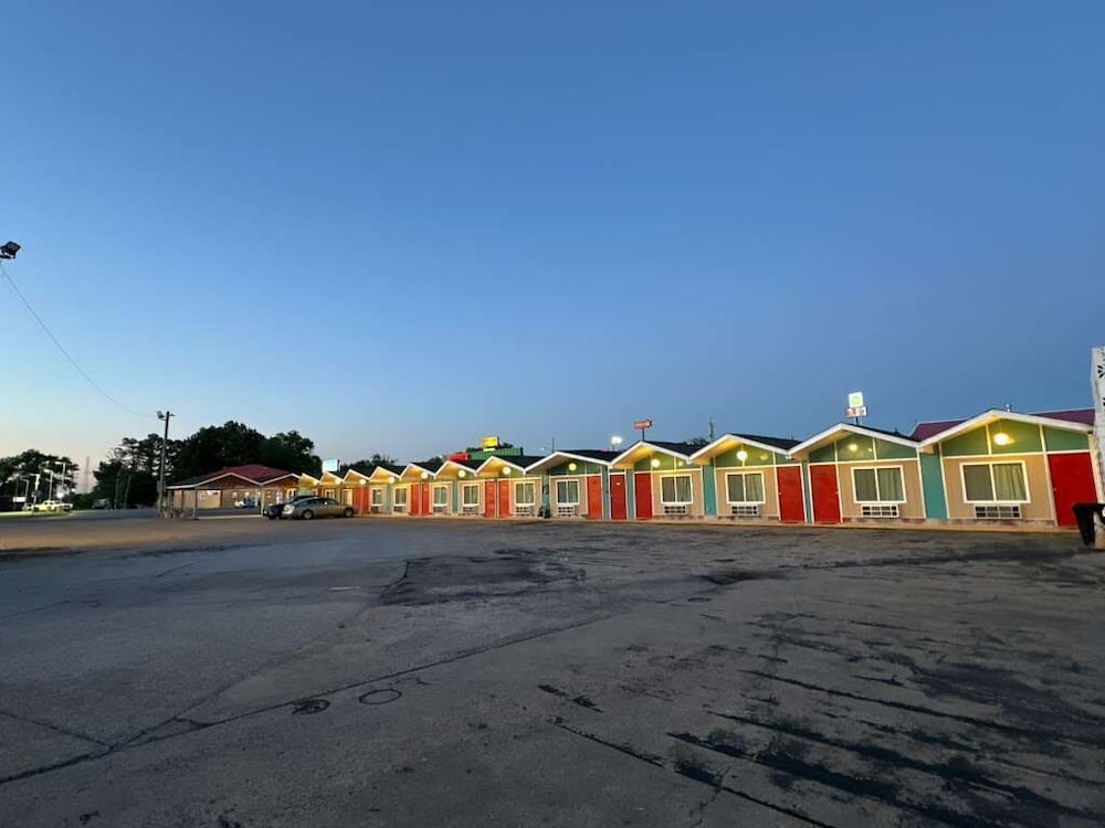 Gray Plaza Motel Benton Rend Lake I-57 36/39