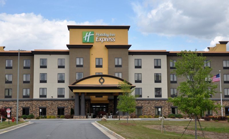 Holiday Inn Express Hotel and Suites Perry-National Fairground Area 1/68